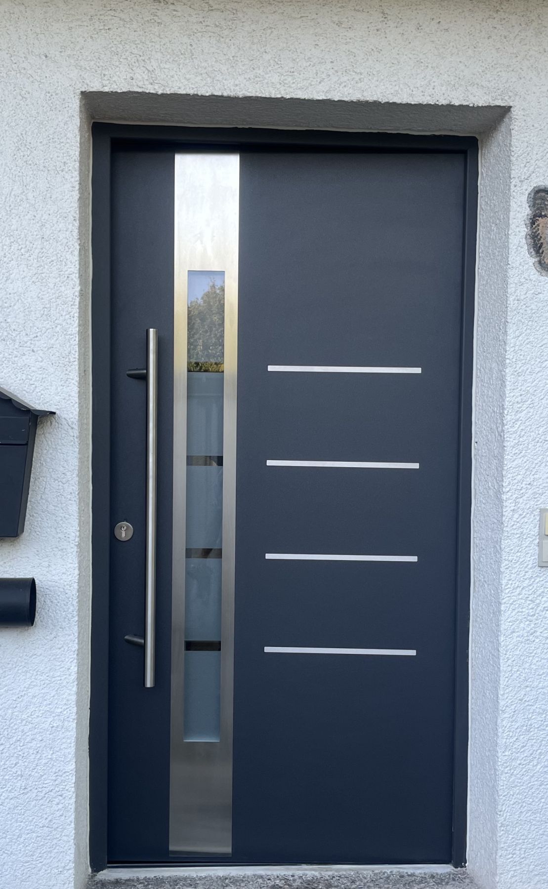 Haus- und Nebeneingangstüren vom montageteam oberbayern